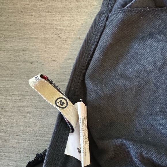 JUICY COUTURE 🖤 BEACH ROYALTY 🖤 SWIMSUIT TOP - Picture 2 of 3